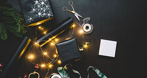 4 Simple, Classic DIY Gift Wrap Techniques Any Guy Can Use
